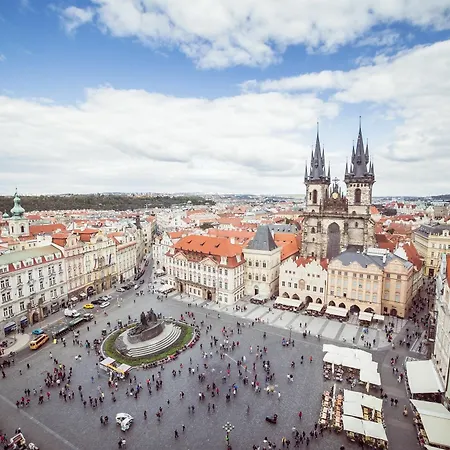 Wenceslas For 10 With Ac Прага